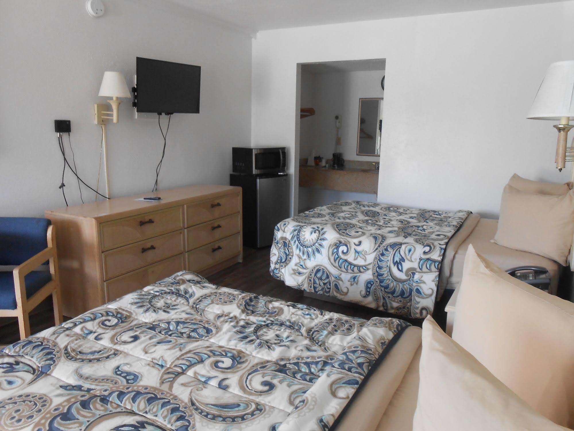 Executive Garden Titusville Hotel 외부 사진