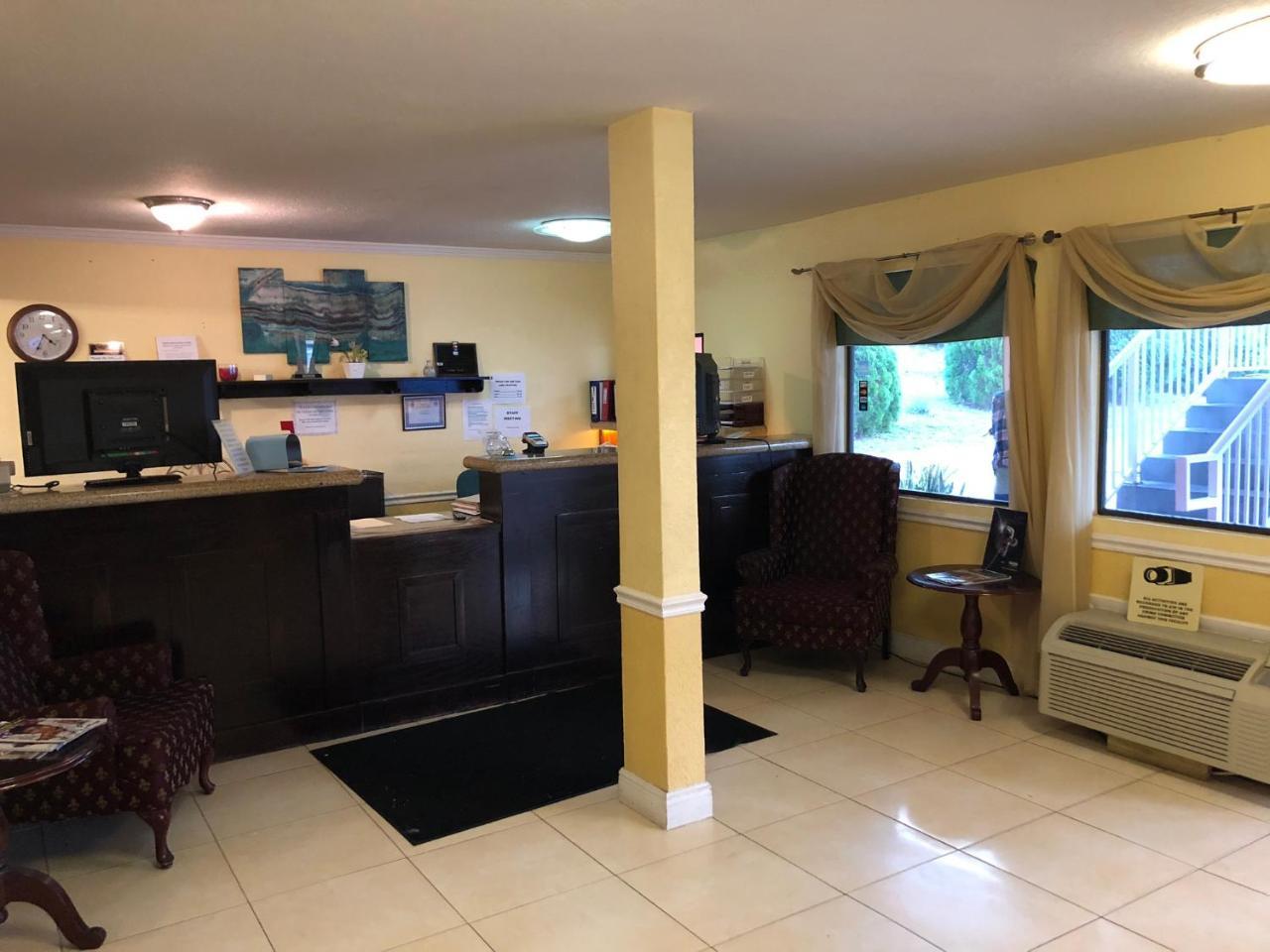 Executive Garden Titusville Hotel 외부 사진