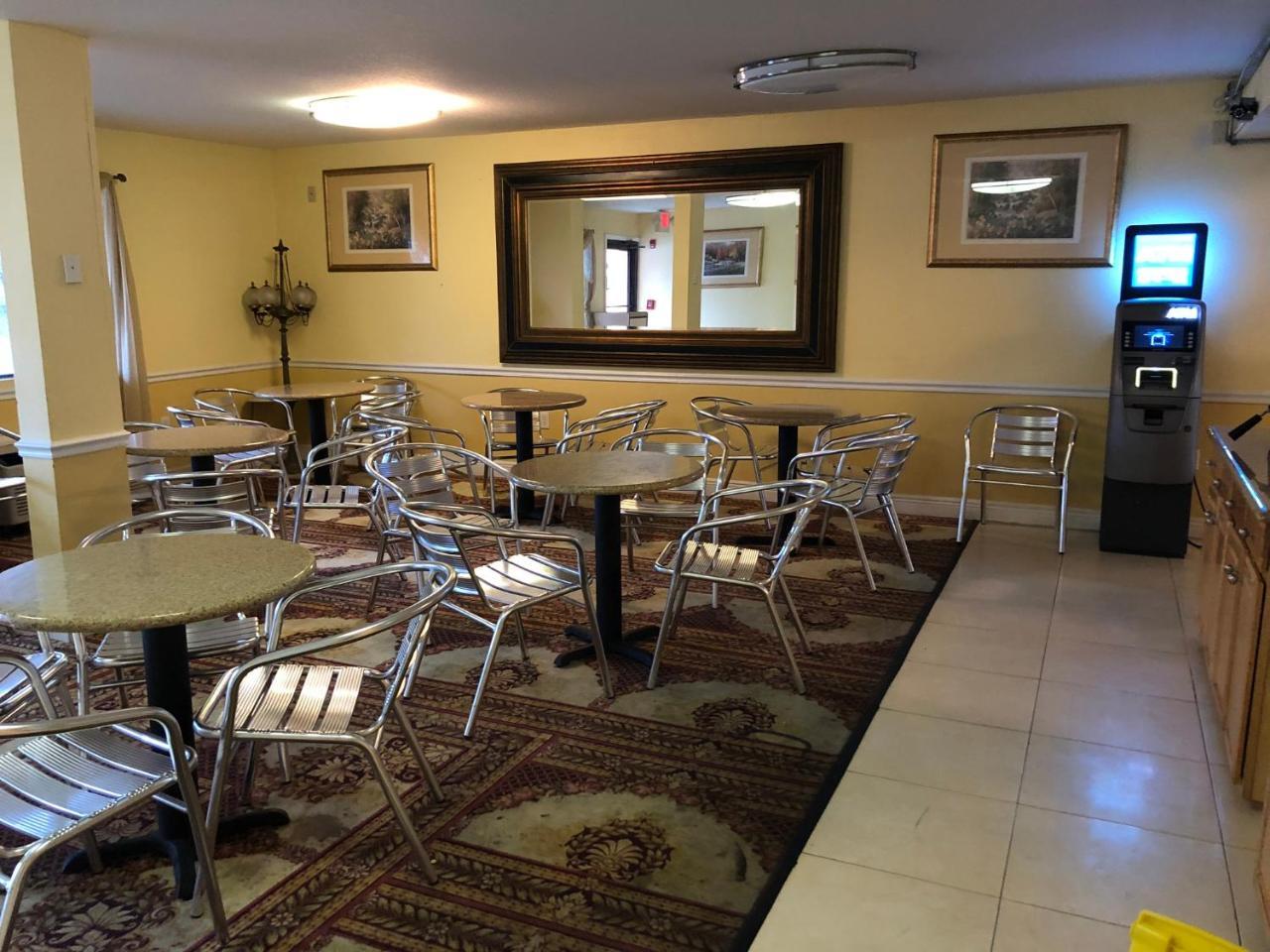 Executive Garden Titusville Hotel 외부 사진