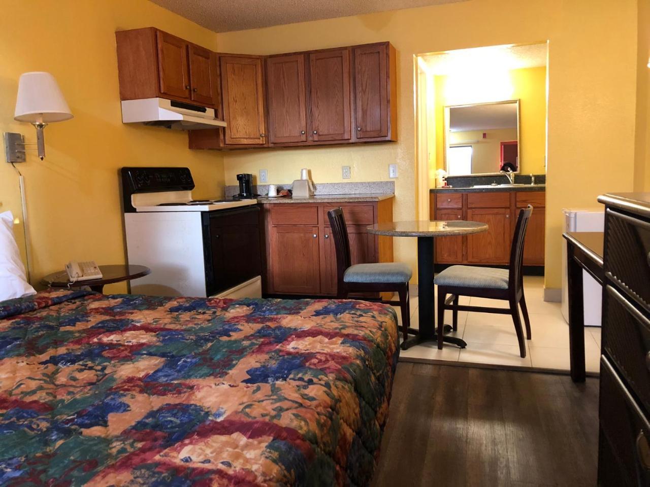 Executive Garden Titusville Hotel 외부 사진