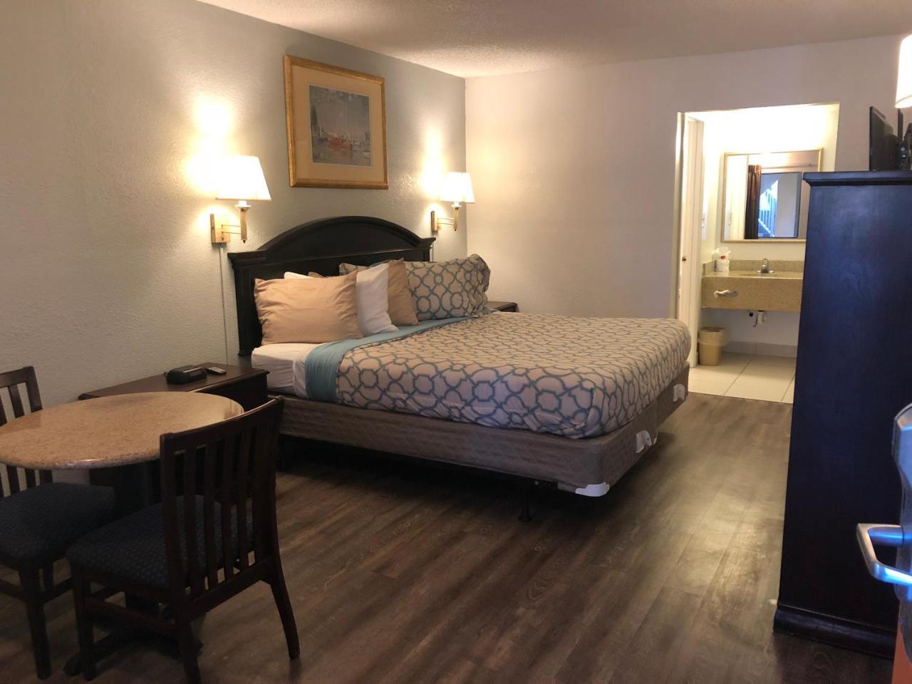 Executive Garden Titusville Hotel 외부 사진