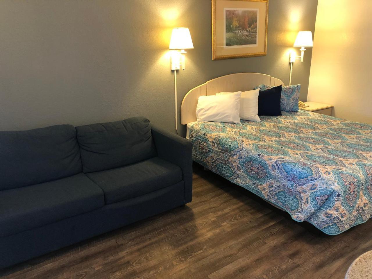 Executive Garden Titusville Hotel 외부 사진