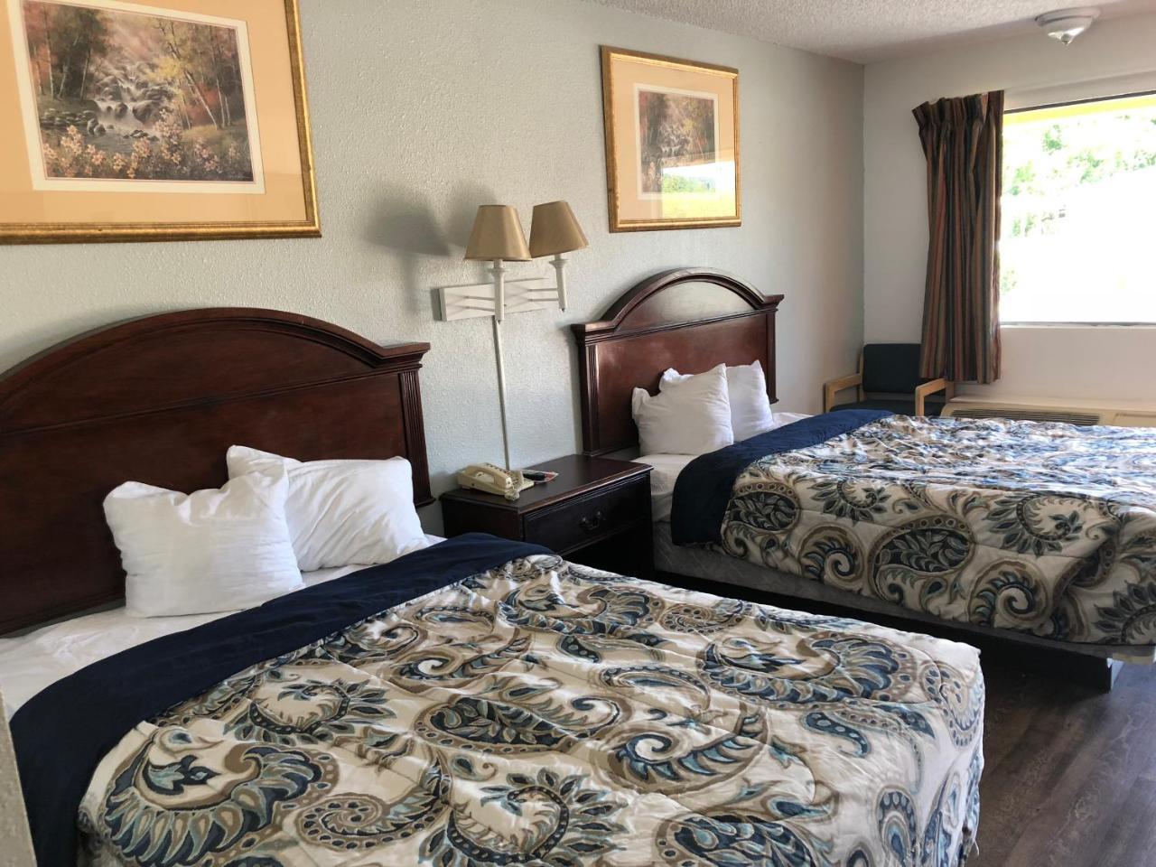 Executive Garden Titusville Hotel 외부 사진