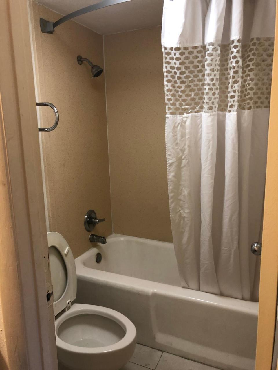 Executive Garden Titusville Hotel 외부 사진